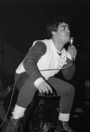 BENI "TORO" (Cantante 1981-1983)